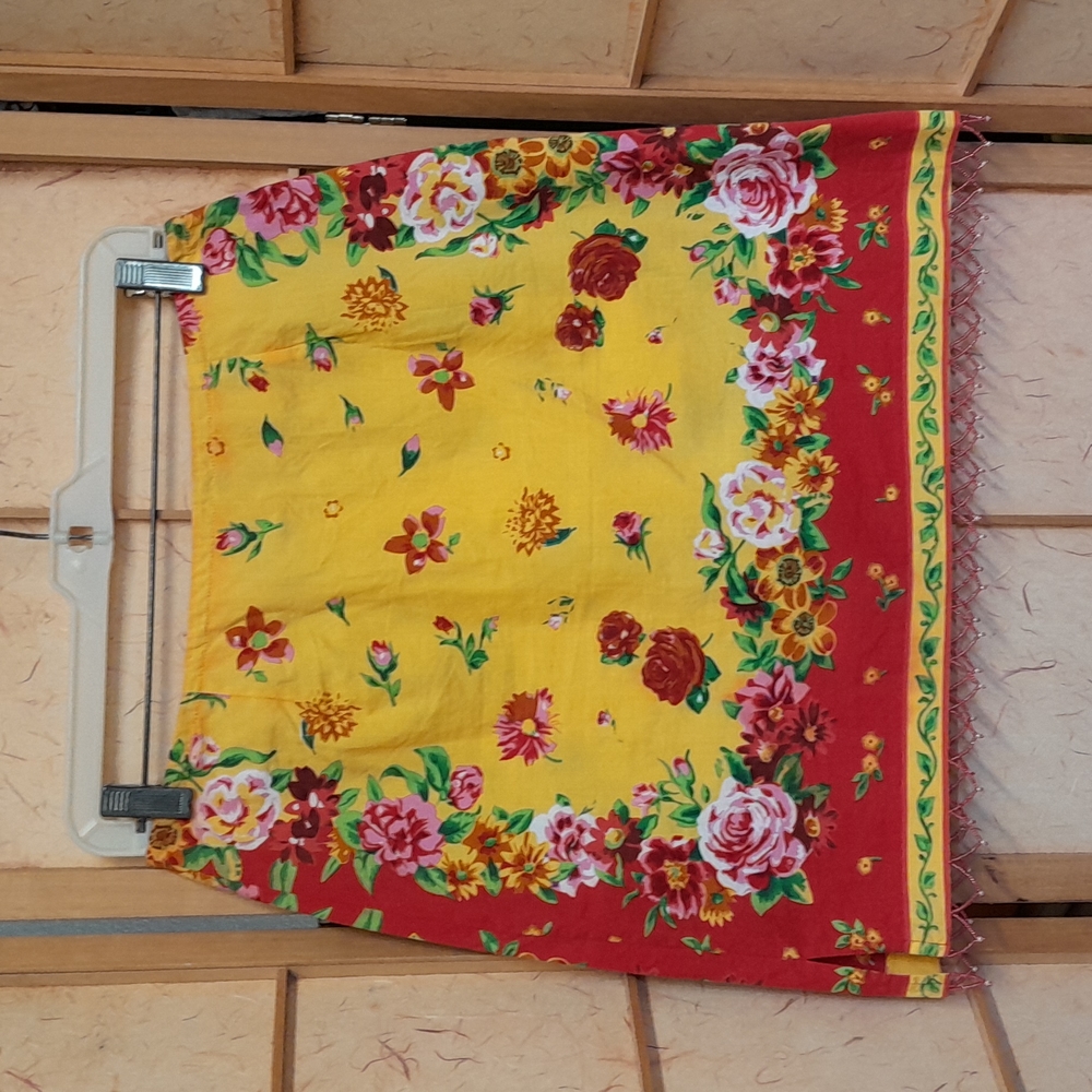 Boston Property yellow floral skirt size 8